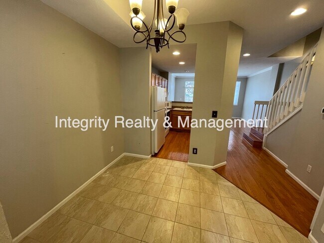 Foto del edificio - 9106 W Phillips Dr