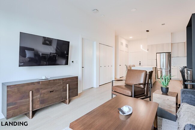 Foto del edificio - 2623 Keene St