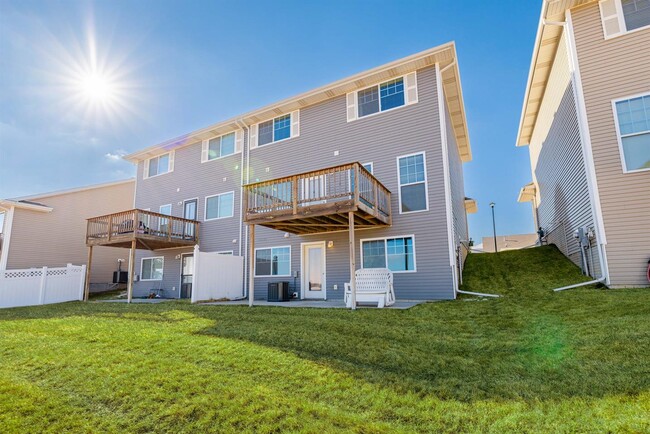 Foto del edificio - 3542 N 89th St