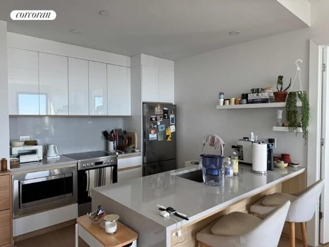 Foto principal - 99 Fleet Pl