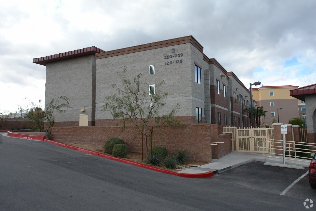 Foto principal - Help Genesis Apartments