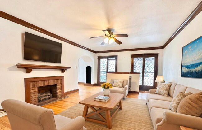 Foto del edificio - 7705 W Rogers St