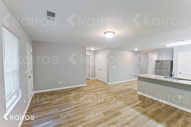 Foto del edificio - 236 Fox Chase Wy