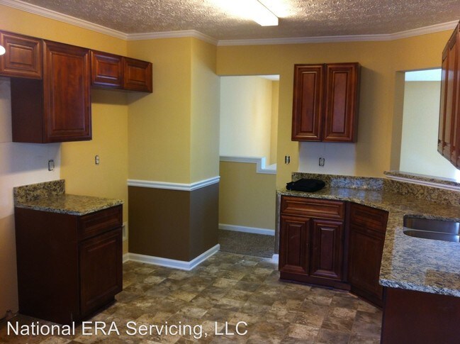 Building Photo - 315 Alcovy Cir