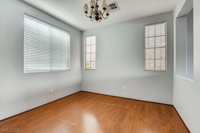 Building Photo - 9294 Eaton Creek Ct