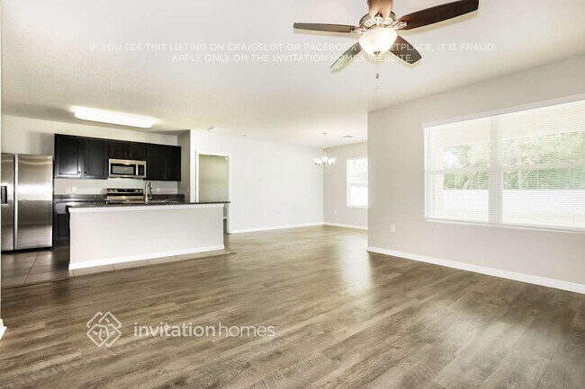 Foto del edificio - 14954 Flowing Gold Dr