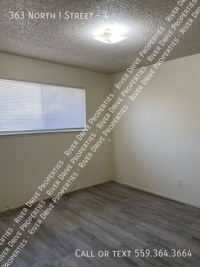 Building Photo - Remolded Two Bedroom Coming Soon!