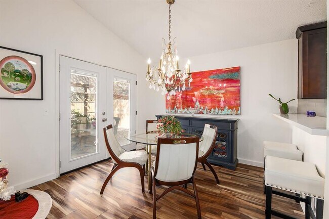 Foto del edificio - 16806 Langland Rd