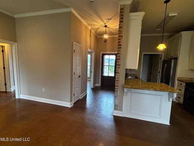 Foto del edificio - 221 Greenfield Ridge Dr