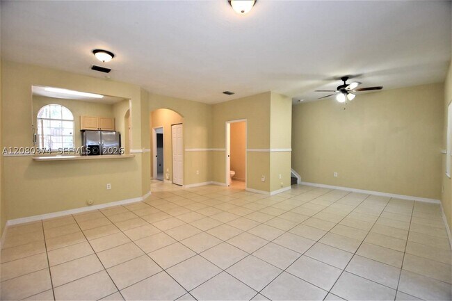 Building Photo - 12768 SW 49th Ct
