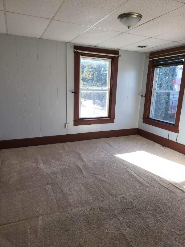 Foto del edificio - 101 E 2nd Ave