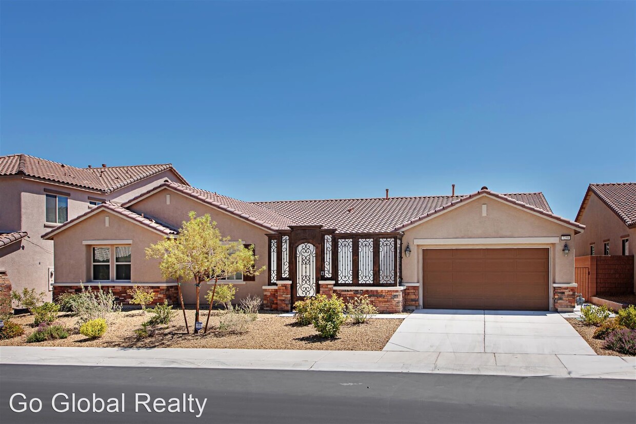 Primary Photo - 5 br, 3.5 bath House - 7259 White Bloom (LH)