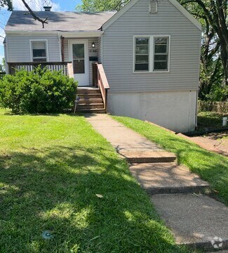 Building Photo - 8825 Tyrell Dr