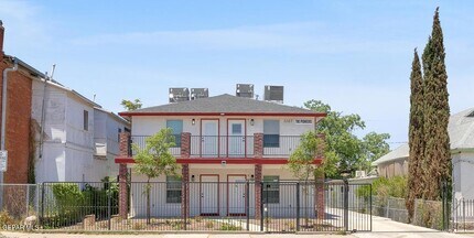 Building Photo - 1107 Myrtle Ave