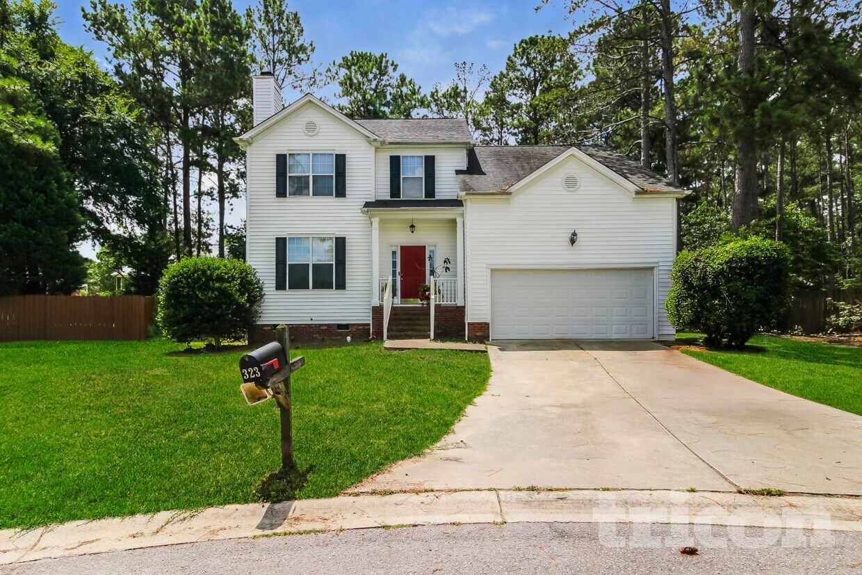 Primary Photo - 323 Coulter Pine Ln