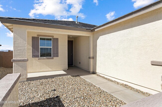 Foto del edificio - 17337 W Smoketree Dr