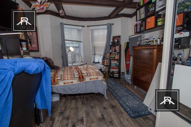 Building Photo - 3 bedroom in Brighton MA 02135