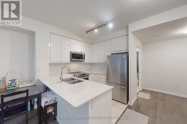 Building Photo - 50 Thomas Riley Rd