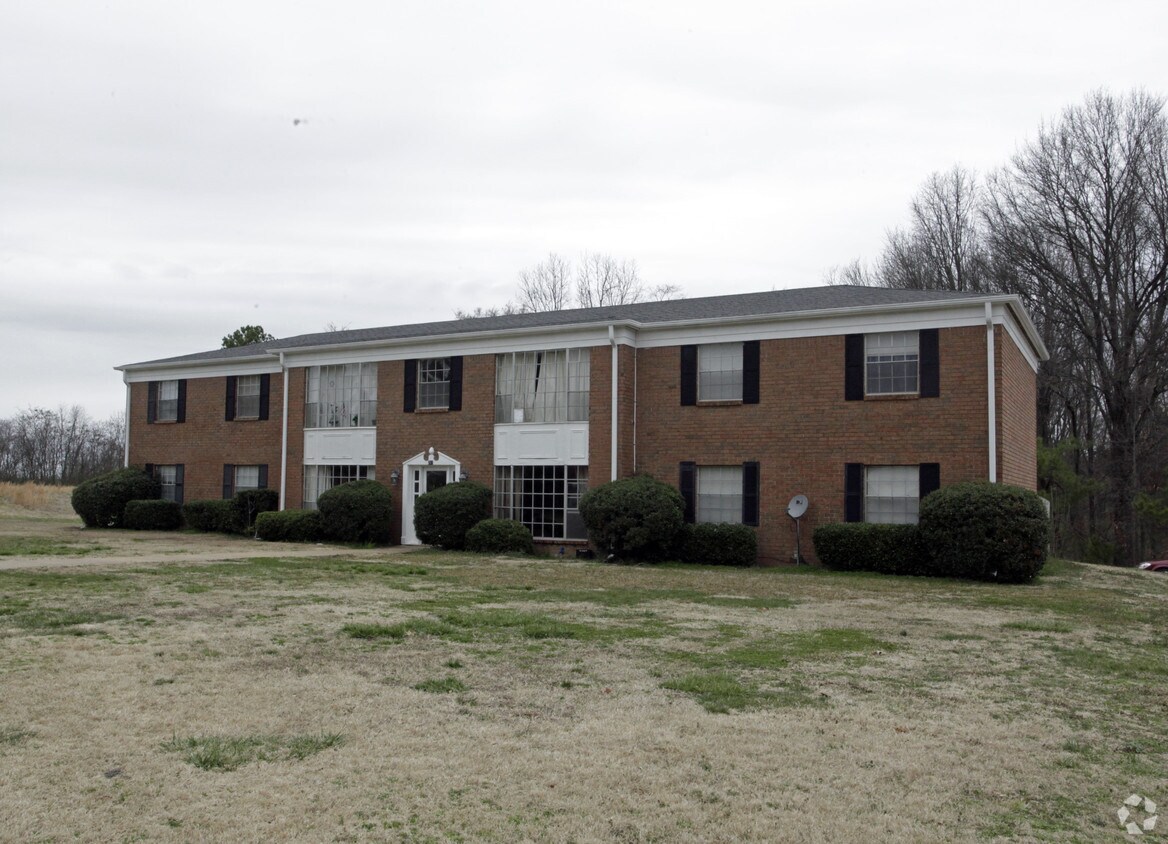 Primary Photo - 245-257 Aldersgate Rd