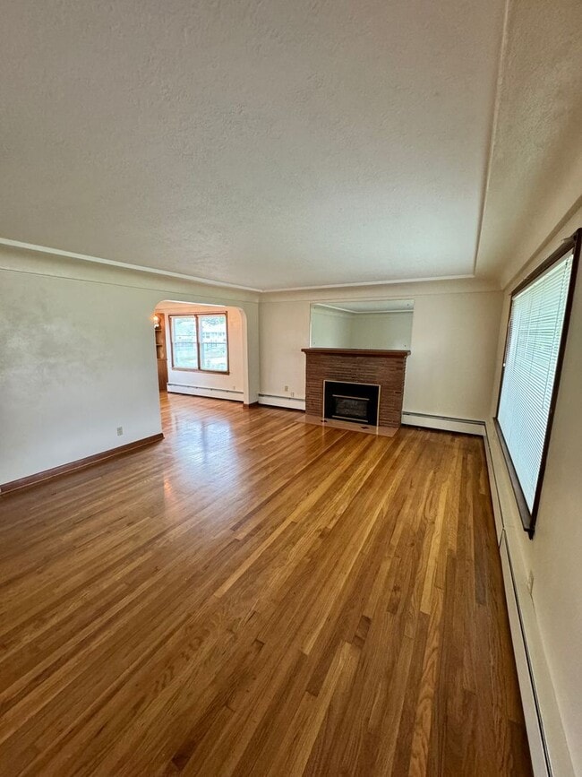 Foto del edificio - South Hill Cozy 3 bed 2 bath