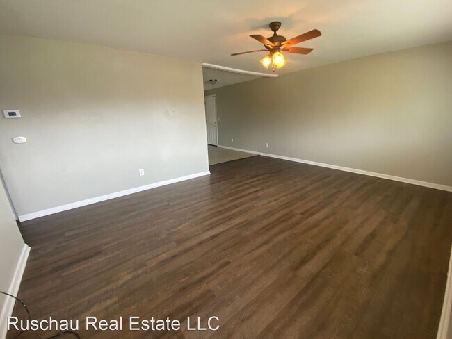 Foto del edificio - 3 br, 2 bath House - 5225 Sabra Ave