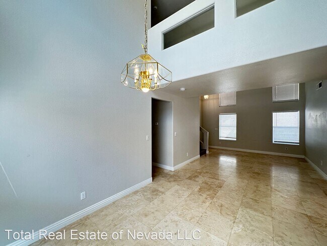 Foto del edificio - 4 br, 3 bath House - 2145 Crestline Falls Pl