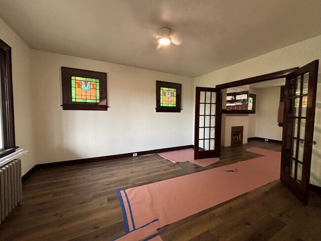 Foto del edificio - 2728 Woodstock Ave