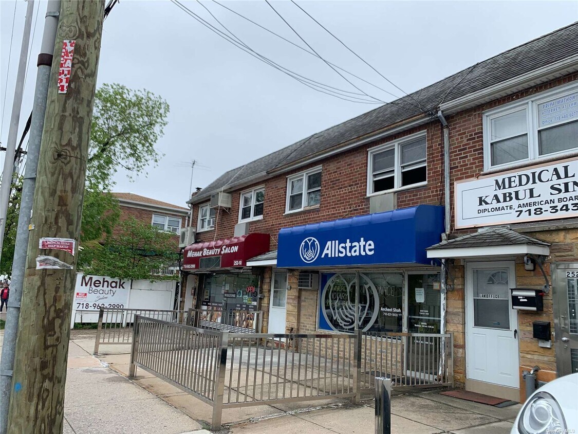 Primary Photo - 252-8 Hillside Avenue