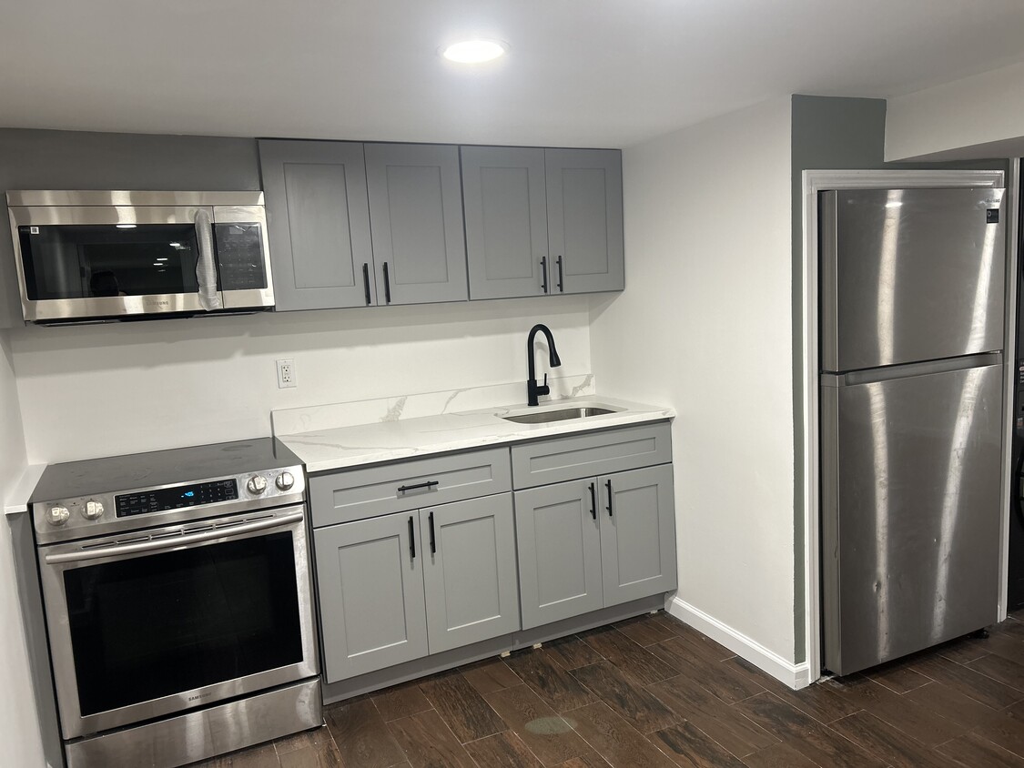 Foto principal - 137 Wittberg St