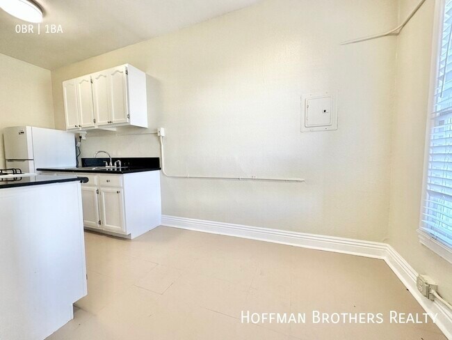 Building Photo - 1415 Alvarado Terrace Los Angeles, CA 90006