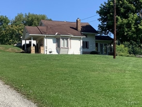 Building Photo - 420 Lagonda Rd