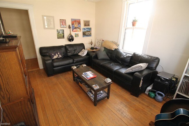 Foto del edificio - 32 Sidlaw Rd