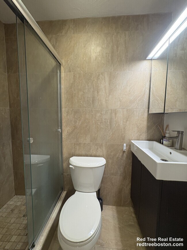 Photo - 1203 Beacon St Apartment