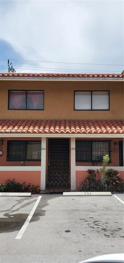 Foto principal - 2710 W 60th Pl