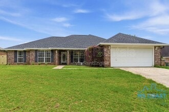 Building Photo - 14961 Greenwell Cir