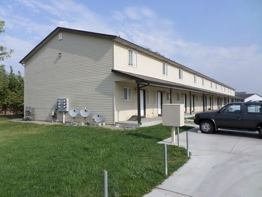 Foto del edificio - 920-942 Foster Ave