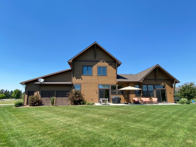 Foto del edificio - 3071 River Lakes Dr