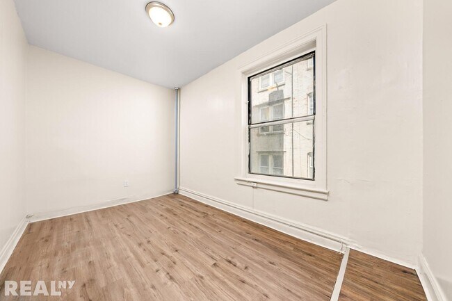 Foto del edificio - 565 W 175th St