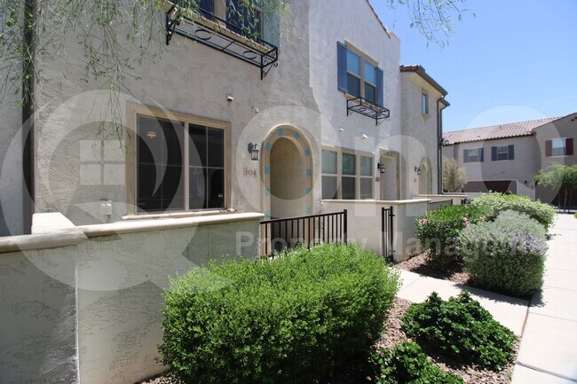 Foto del edificio - 2664 S Peppertree Dr