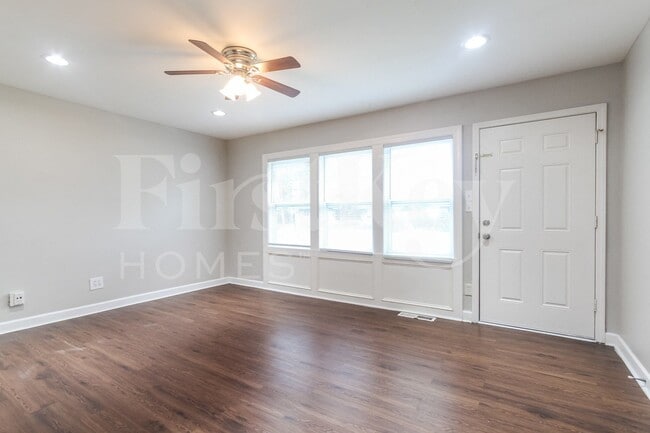 Foto del edificio - 3147 Keswick Rd