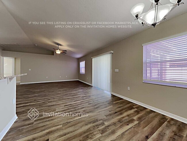 Foto del edificio - 8026 Princeton Manor Cir