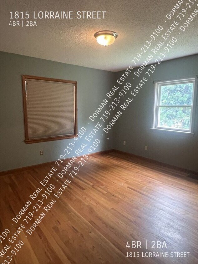 Photo - 1815 LORRAINE STREET-