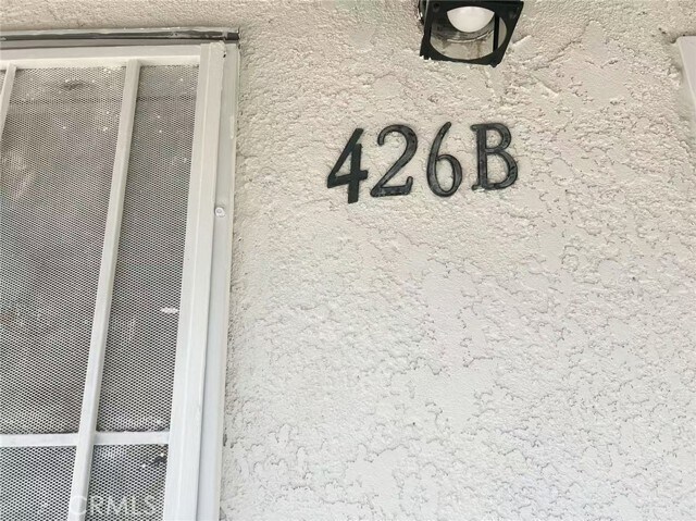 Foto principal - 420 E Broadway