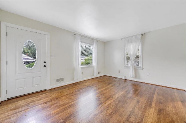 Foto del edificio - 1218 Grayson Ave NW