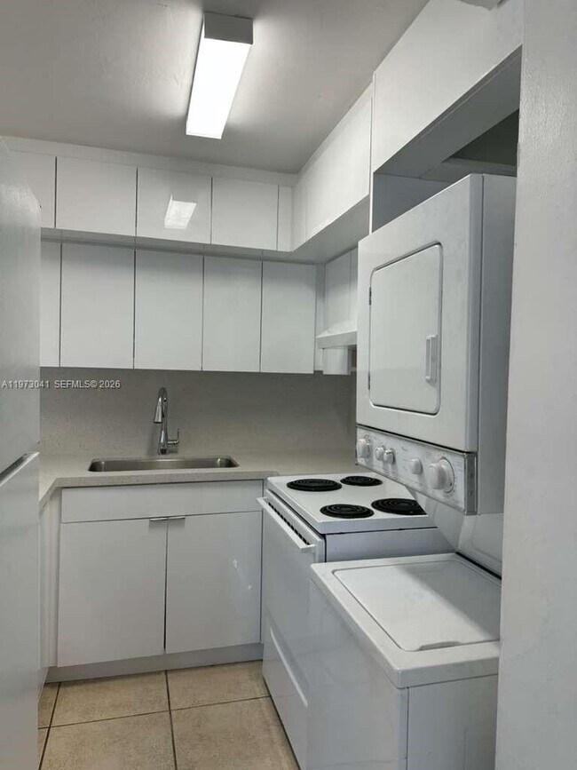 Foto del edificio - 13810 SW 112th St