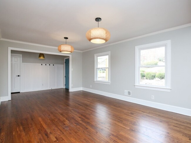 Foto del edificio - 4 Bed | 2 Bath House in Raleigh