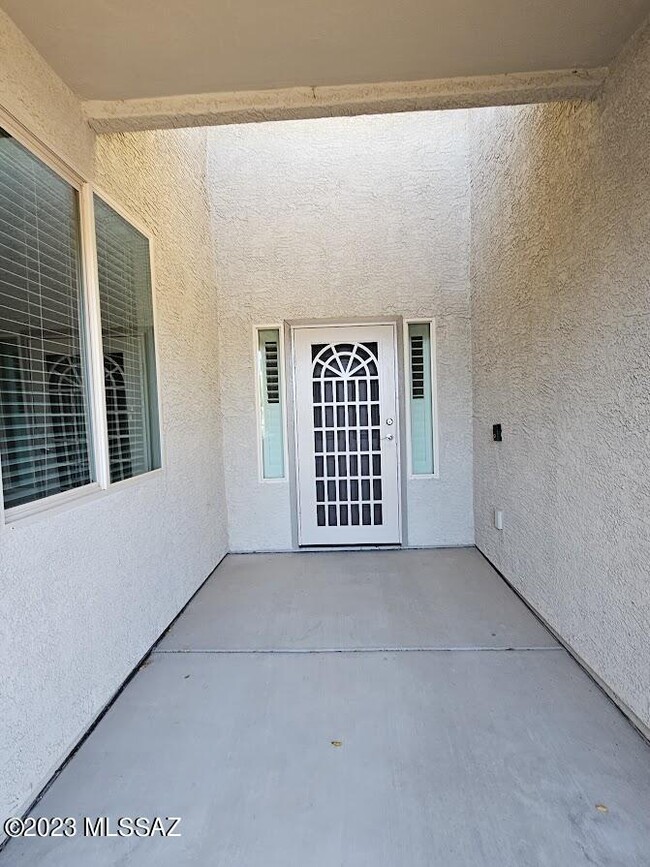 Foto del edificio - 9831 N Melandra Way