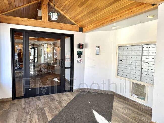 Building Photo - 31719 Rocky Village Dr