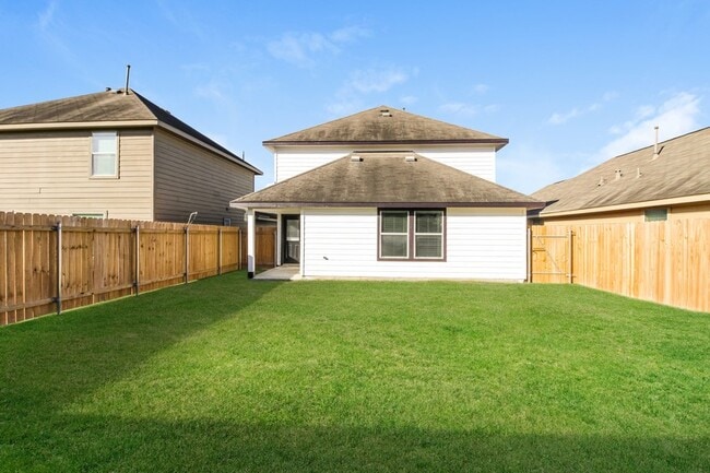 Foto del edificio - 5834 Kyle Cove Dr