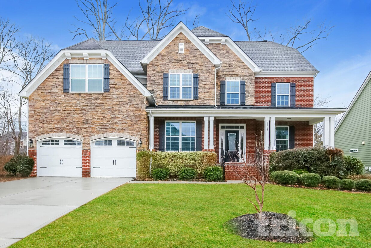 Foto principal - 1104 Brough Hall Dr